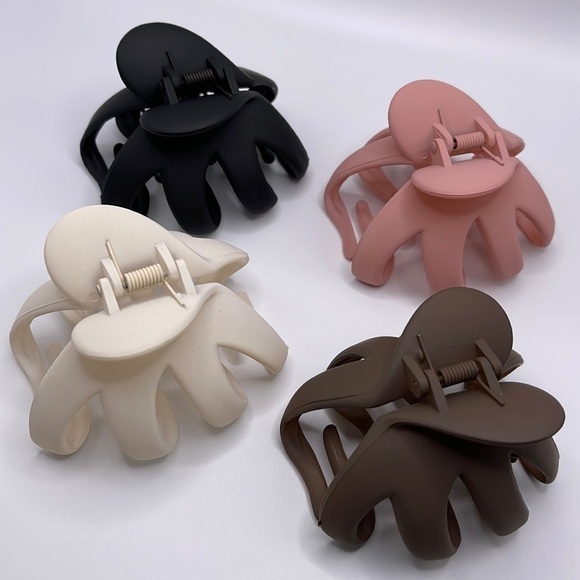 unbranded Accessories - Large Hair Claw Clips 4 PCs assorted colors matte